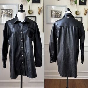 Maniere De Voir Faux Leather Snap Front Oversized Shirt 8 L